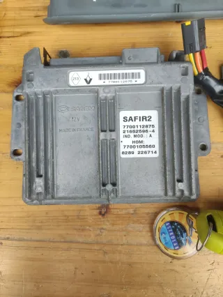 MOTORSTEUERGERÄT SET RENAULT TWINGO    7700112875 - Bild 2