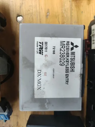Mitsubishi Carisma 2003 1.9 Diesel Motorsteuergerät  Set Modul ECU MR507870 - Bild 5