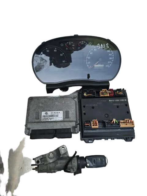 Background image for Motorsteuergerät Set VW Polo 9N3 1.2 benzin 03E906033R