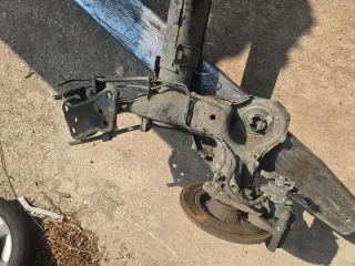 Hinterachse Achsträger Achse ABS hinten Peugeot 207 - Bild 3