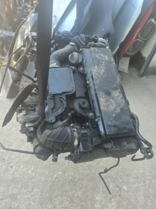 Motor FORD FIESTA V 1.4 TDCi F6JA Ohne Anbauteile,  223tkm - Bild 2