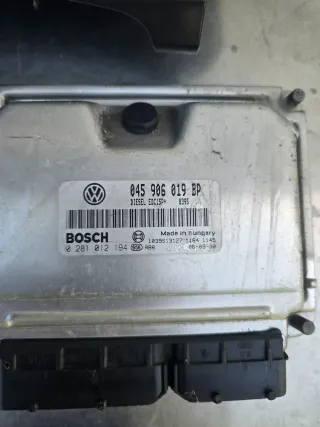 VW Polo 9N3 1,4 TDI  Motorsteuergerät Set 045906019BP - Bild 4