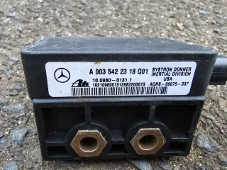 Original Mercedes W163 W203 ESP Sensor A0035422318 Drehratensensor - Bild 3