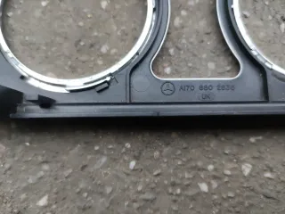 MERCEDES SLK Hazard Warnschalter Radio Verkleidung Abdeckung A1706802836 - Bild 5