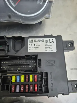 Opel Corsa D 1.2 Benzin Z12XEP  Motorsteuergerät Satz 0261208940 55557933 AX - Bild 3