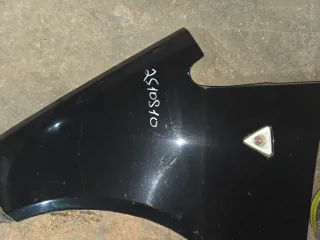 Mitsubishi Colt CZC Kotflügel Vorne Links - Bild 2