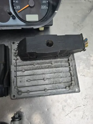Motorsteuergerät Satz 2S6A12A650NB  1,3 Benzin Ford Fiesta V - Bild 4