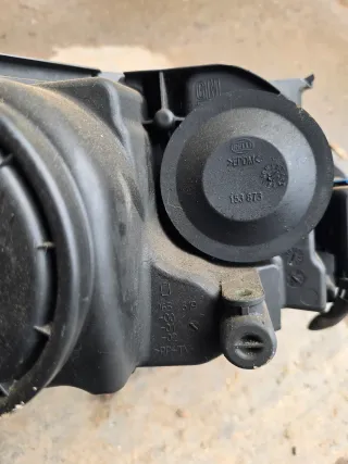 Frontscheinwerfer Saab 93 9-3 1EL009605 Links Scheinwerfer mit  defekten Halterung - Bild 5