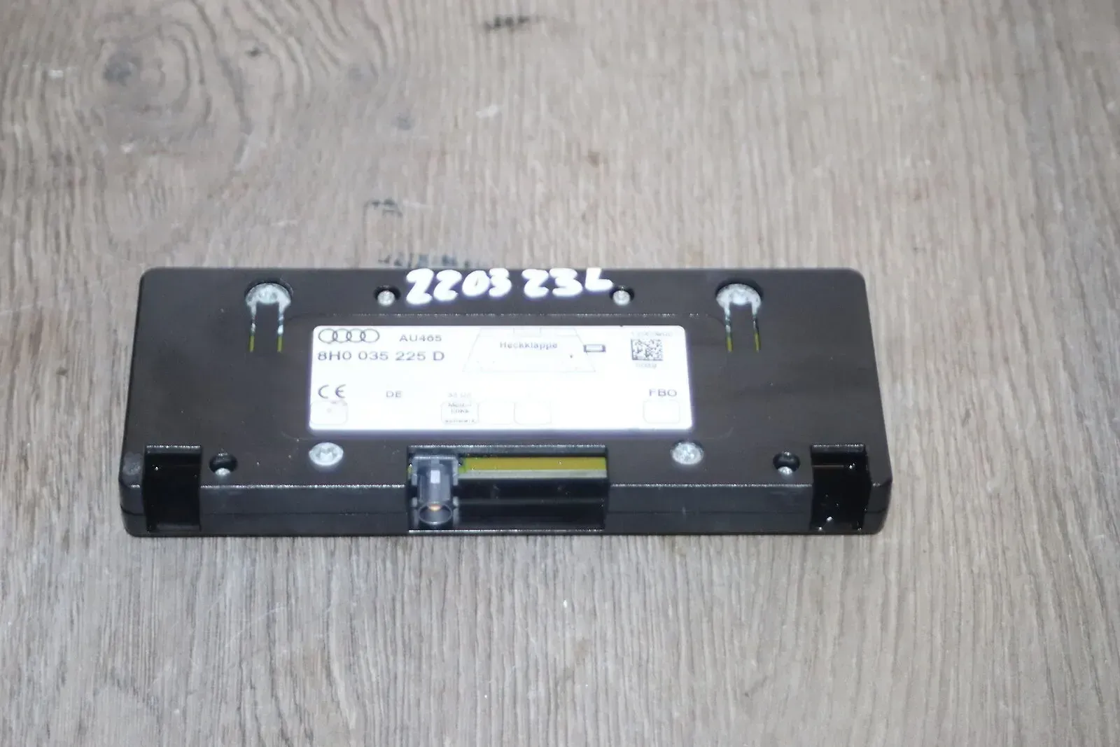 Antennenverstärker Antenne hinten rechts Audi A4 S4 RS4 Cabrio 8H 8H0035225D - Bild 1