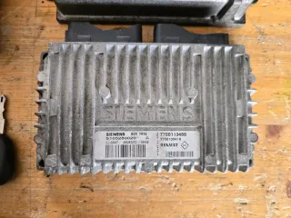 Motorsteuergerät Set Renault Scenic S113725208A HOM7700112444 7700112607 - Bild 2