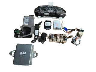 Subaru Forester  Benzin Motorsteuergerät  Set 22611AK671 - Bild 1