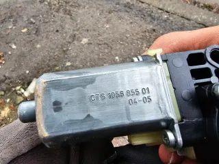 Peugeot 307 CC Cabrio Verdeckmotor Motor Verdeck 0390203228 - Bild 3