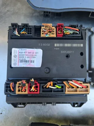 Motorsteuergerät Set 03E906033  Siemens VW Polo 9N 1.2 12V - Bild 3