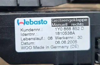 Verdeck Scharnierabdeckung rechts VW Beetle Cabrio Facelift Schwarz L041 1Y0868852D - Bild 4