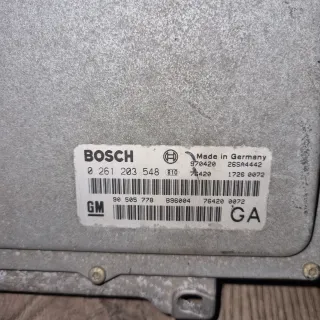 Original Original Opel Sintra 2,2 L Bj.98 Bosch Motorsteuergerät 0261203548, 90505778 Vorne 0261203548 - Bild 2