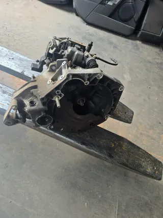 Schaltgetriebe Fiat Panda II 169 Getriebe 5-Gang 55196336 Original - Bild 3