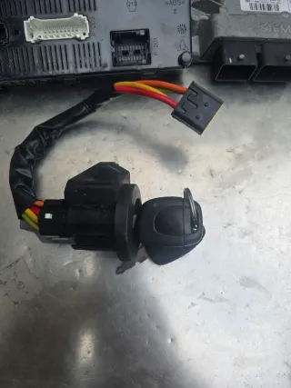 Motorsteuergerät Set RENAULT CLIO II 1.2 16V 8200406059 8200400246 - Bild 2