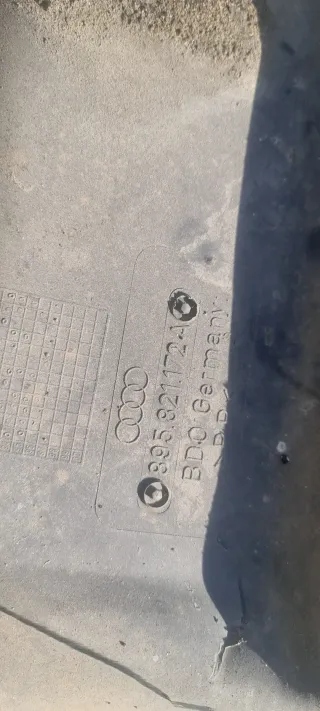 Audi 80 Cabrio 8G Radhausschale Innenkotflügel vorn rechts 895821172a - Bild 2
