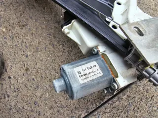 13193245 fensterheber vorne rechts für OPEL ASTRA TWIN TOP Cabrio - Bild 3