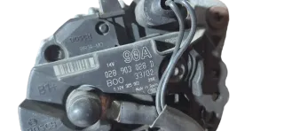 Lichtmaschine 90A Generator 028903028D, 0124325003 VW Golf IV 1J 1.4 Bj.03 - Bild 3