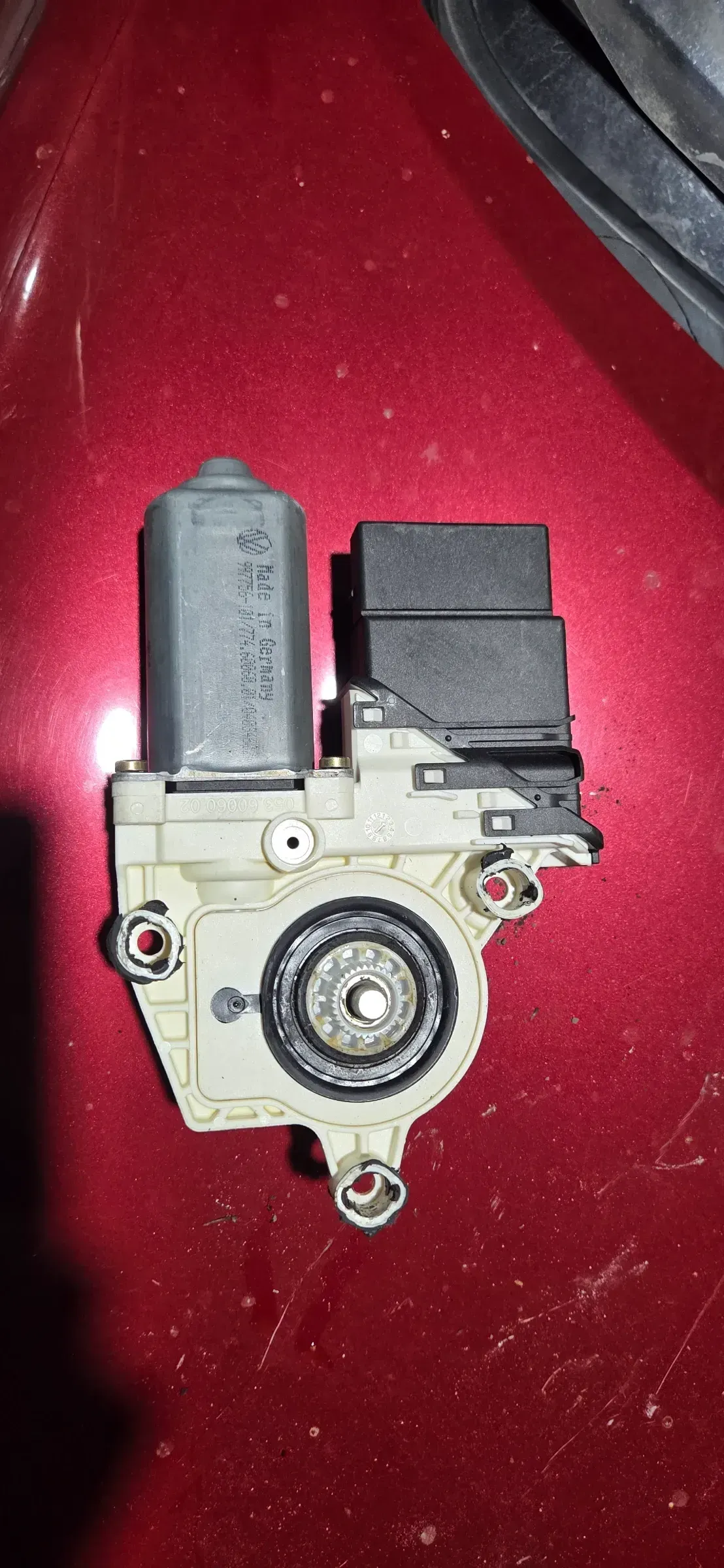 Motor Fensterheber links hinten VW Golf V (1K) 1K0959703C - Bild 1