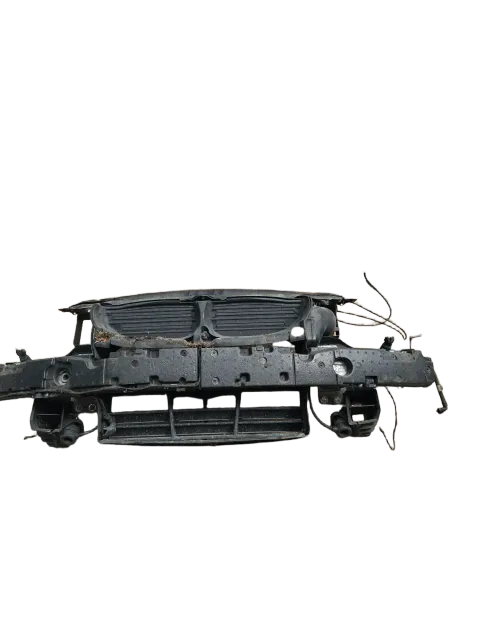 Background image for Schlossträger Frontmaske Stoßstangenträger Waschdüsen  BMW 5er E60 E61