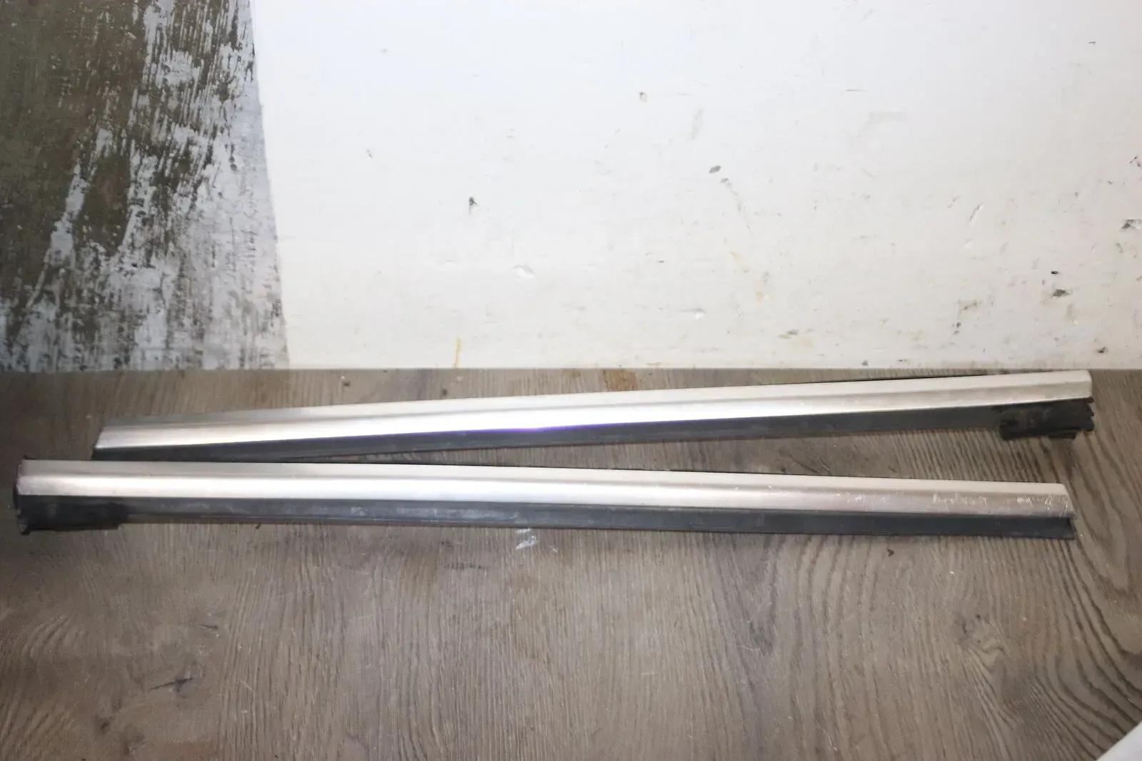 Audi A4 8H B6 Cabrio Chromleiste Zierleiste Fensterleiste hinten rechts links - Bild 1