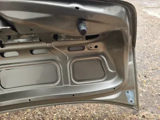 Heckklappe Kofferraumklappe Ford Mondeo MK-3 Limousine - Bild 2