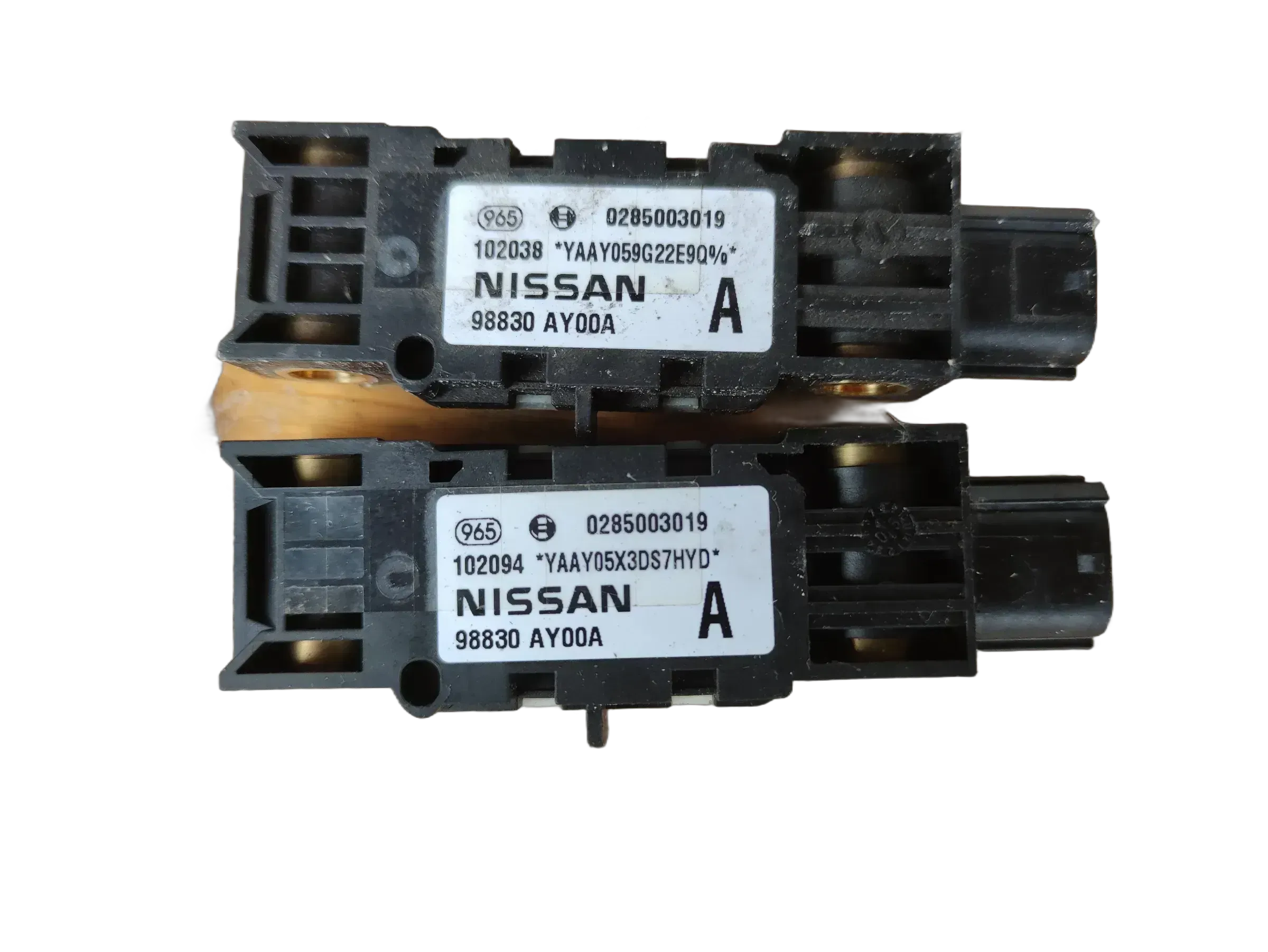 2x Querbeschleunigungsgeber Crashsensor  98830AY00A Micra K12 Original Nissan - Bild 1