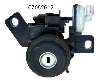 Mercedes Benz W168  Heckklappenschloss Schließzylinder A168740091 - Bild 1
