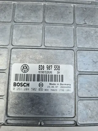 Volkswagen Passat 1,6l Motorsteuergerät Set 8D0907558 - Bild 3