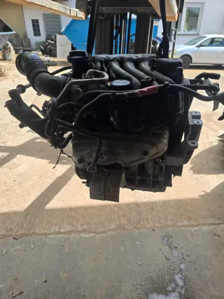 Motor VW BFS 1.6 Benzin 102 ps ohne Anbauteile 192tkm - Bild 2