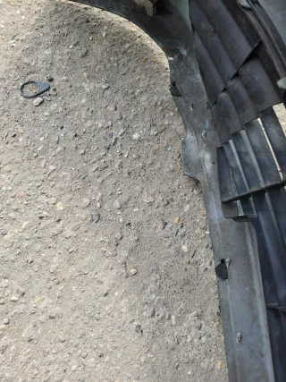 Stoßstange vorne Peugeot 206  CC - Bild 4