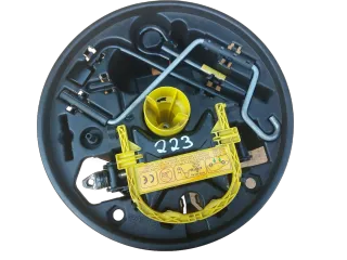 Renault Clio 2 Bordwerkzeug Wagenheber Pannenhelferset Radschlüssel 8200122487C - Bild 1