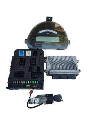 Motorsteuergerät Set Citroen C2 C3 1,4l 54KW  SW9660374680 - Bild 1