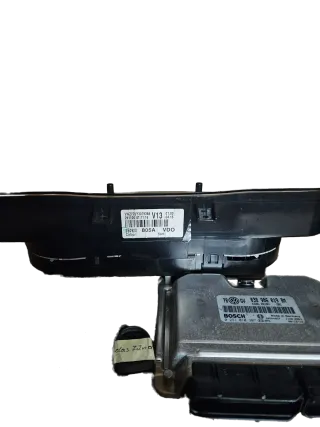 VW Passat 3BG 1.9 TDI AVB 101PS Motorsteuergerät 038906019BM - Bild 2