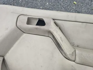 VW Golf 4 Cabrio Türverkleidung Türpappen Leder  Links +recht Hinten Beige Defekt - Bild 7