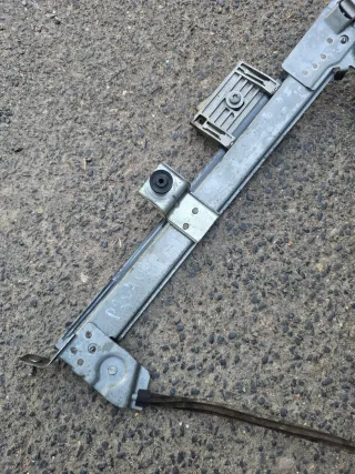 Fensterheber vorne links mit Fensterhebermotor für PEUGEOT 9673835380 402275A - Bild 3