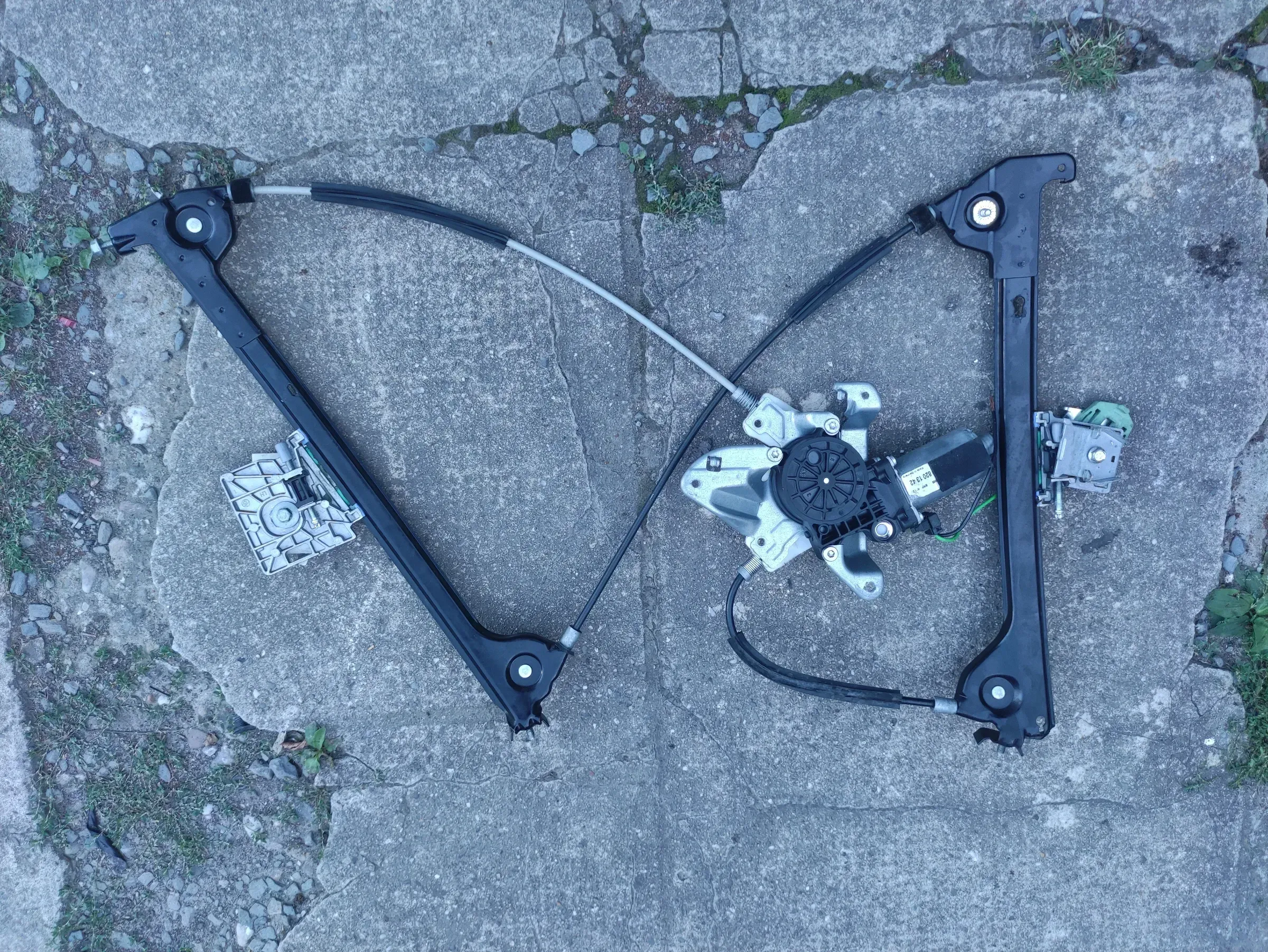 Mercedes Benz SLK-Klasse MB R170 Fensterheber Vorne Links Fahrerseite 0130821797 - Bild 1