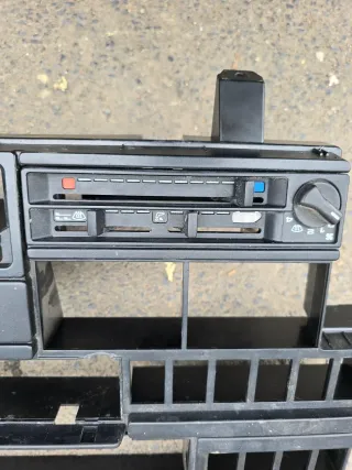 VW TRANSPORTER T4 KONSOLENRAHMEN 705858089LLA - Bild 7
