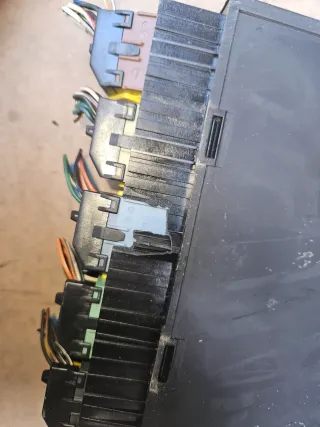 Ford Mondeo MK3 2.0 Diesel 66KW Motorsteuergerät Modul ECU 3S71-12A650-DA - Bild 2