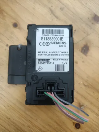 Original Steuergerät Set Renault Megane 2 Cabrio  8200298463 / 21584153-3B1/8200298457 - Bild 3