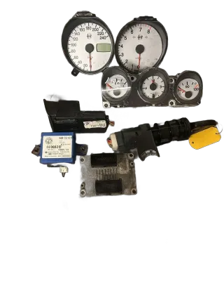 Alfa Romeo 156 1.8 ECU Motorsteuergerät  set 0261206711 - Bild 1