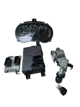 Motorsteuergerät Wegfahrsperre SET 0261208939 | Opel Corsa D 1.0 Benzin AW - Bild 1