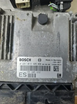 OPEL Vectra C Signum Motorsteuergerät Set 0281013409 - Bild 4
