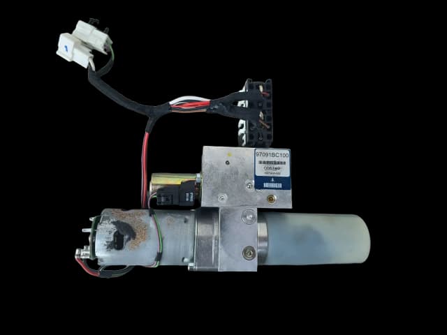 Article DV6M